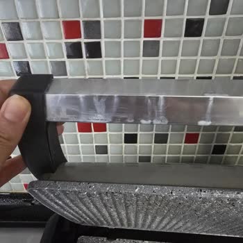 Glint Bitkisel Temizleyici Tost Makinemde Hasara Yol Açtı!