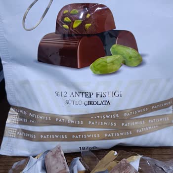 Yeni Açılan Çikolata Paketinden Bozuk Ürün Çıkması Mağduriyet Yarattı