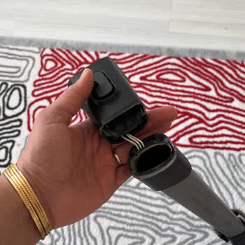 Philips SpeedPro Max Süpürgenin Sürekli Kırılması Ve Servis Sorunu