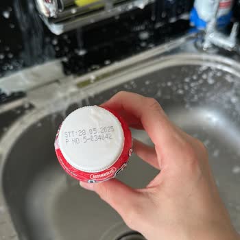 Kefir Şişesi Buzdolabında Patladı, Güvenlik Riski Yaşadım