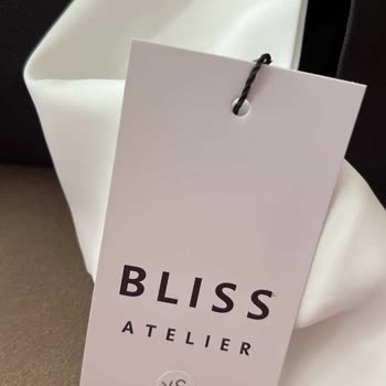 Kusurlu Ve Yanlış Beden Elbise, Etiketsiz Gönderim Mağduriyeti