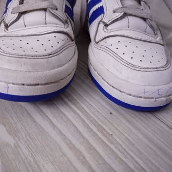 Adidas Ayakkabıda Erken Yıpranma Ve Garanti Sorunu