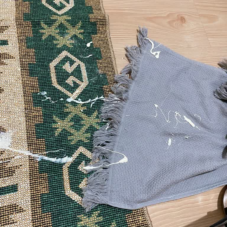 Sesu Roll-on Sir Ağda Kapağı Aniden Çıktı, Her Yer Kirlendi Ve Temizlenmiyor