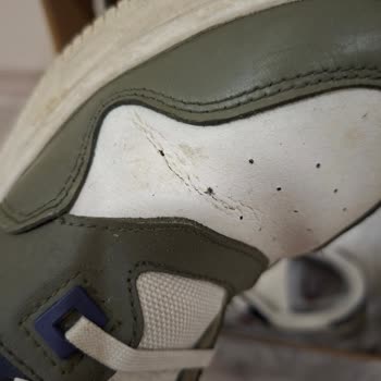 2 Ayda Çatlayan Ayakkabı Ve Boynerin Olumsuz İnceleme Sonucu