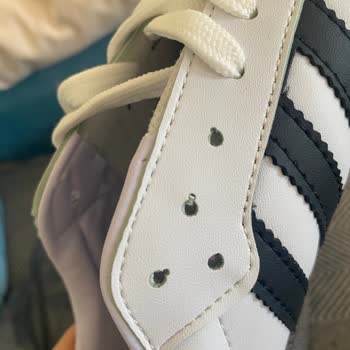 Aldığım Ayakkabı Hem Defolu Hem De Değişimde Sorun Yaşadım