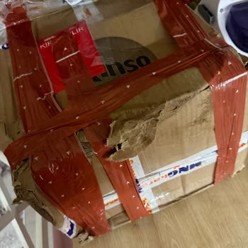 MNG Kargo Koltuk Yıkama Makinem Kırık Hortumla Teslim Edildi