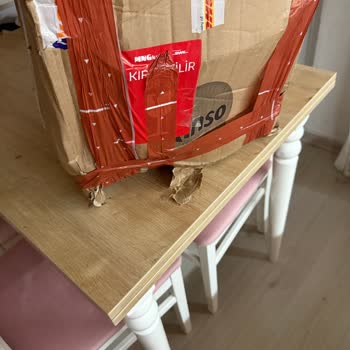 MNG Kargo Koltuk Yıkama Makinem Kırık Hortumla Teslim Edildi