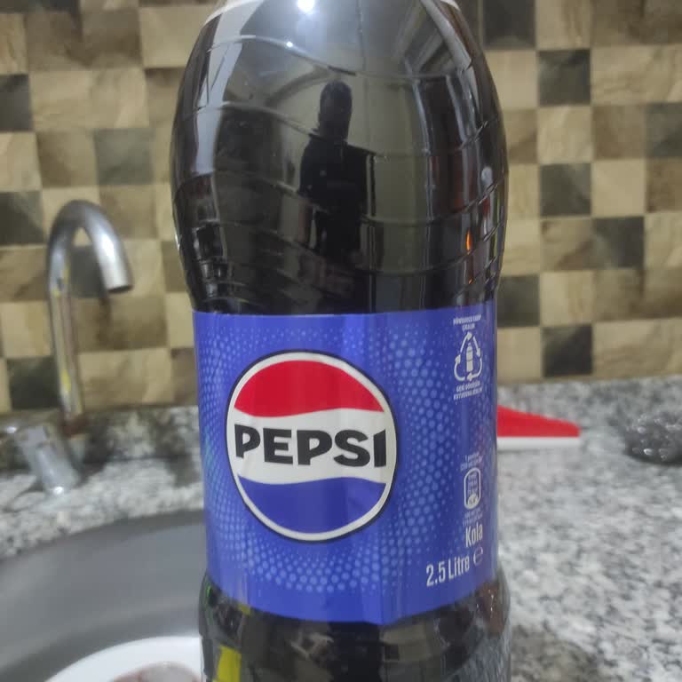 Pepsi'de Asit Yok, Aldıklarım Çöpe Gitti