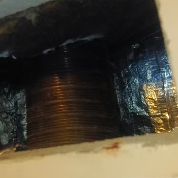 Yanlış Ürünle Şöminede Yangın Tehlikesi Ve Büyük Mağduriyet