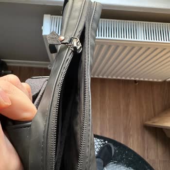 Kaft Çanta Fermuarı Kısa Sürede Bozuldu, Müşteri Hizmetleri Yetersiz Kaldı