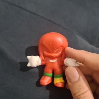 Aldığım Sonic Figürlerinin Boyası 20 Dakikada Döküldü, Hayal Kırıklığı Yaşadık