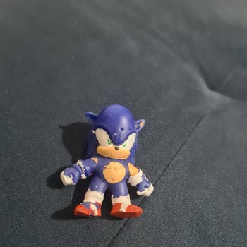 Aldığım Sonic Figürlerinin Boyası 20 Dakikada Döküldü, Hayal Kırıklığı Yaşadık