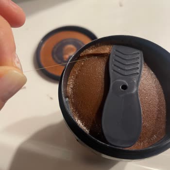 Paketten Saç Kılı Çıkmasıyla Yaşanan Hijyen Sorunu