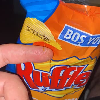 Ruffles Cipsin İçinden Çıkan Yabancı Maddeyle Yaşadığım Olumsuz Deneyim