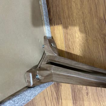 Teslim Edilmeyen Koltuk Ve Kırık Ürün İçin Çözüm Bulunmuyor: İletişim Sorunları Ve Mağduriyet