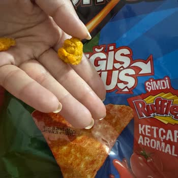 Doritos Ruffles Ketçap Aromalı Cipste Sert Ve Bütün Parçalar Sorunu