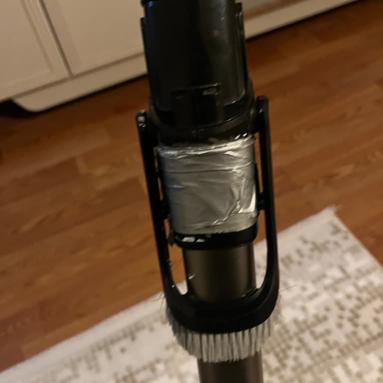 Philips Dik Süpürgede Kronik Kırılma Ve Servis Sorunu