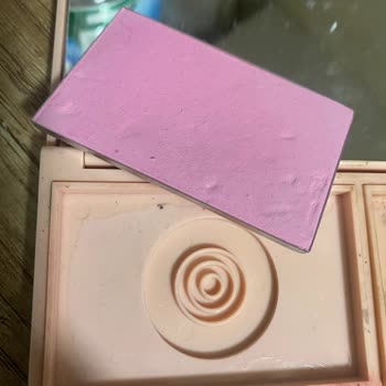 Dora Joy Bronzer Ve Allıkta Taşlaşma Sorunu Deneyimim!