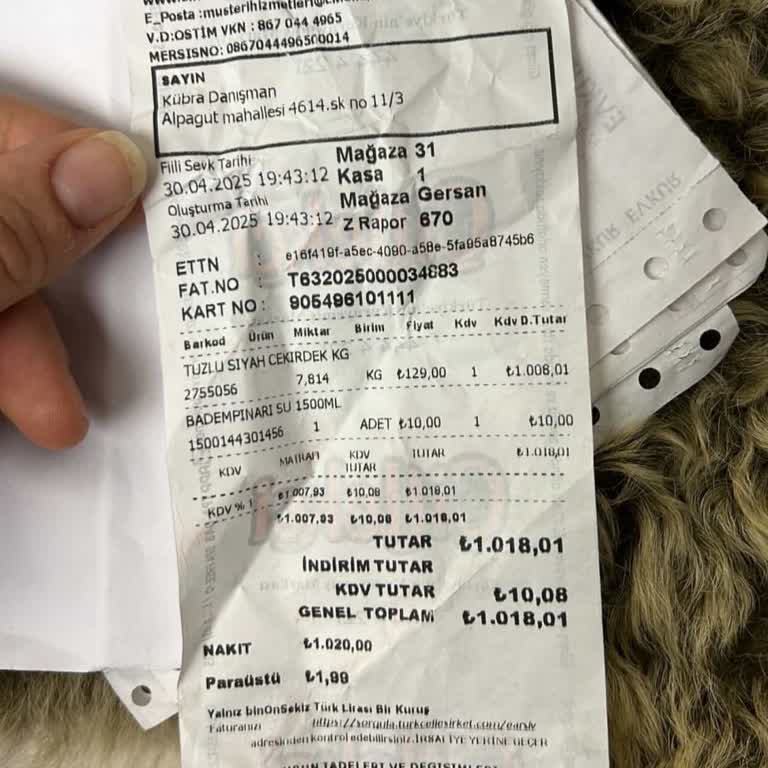 Gersan Mağazasında Bayat Ve Taze Çekirdeklerin Karıştırılması