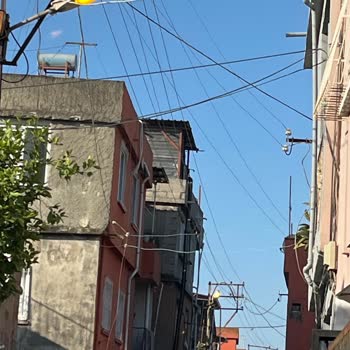 Sokak Lambalarının Sürekli Yanması Ve Sorunun Çözülememesi