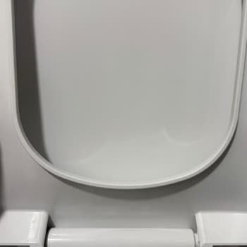 Creavit Klozetin Bağlantı Noktalarında Sürekli Kırılma Ve Yedek Parça Sorunu