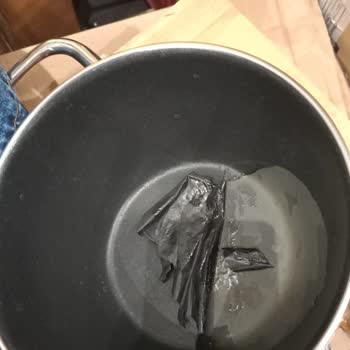 Madame Coco Tencereler Hem Bozuk Çıktı Hem De İade Süreci Tam Bir Kabus