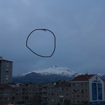 EasyCep'ten Aldığım iPhone 13'te Yan Sanayi Parçalar ve Sorunlu İade Süreci