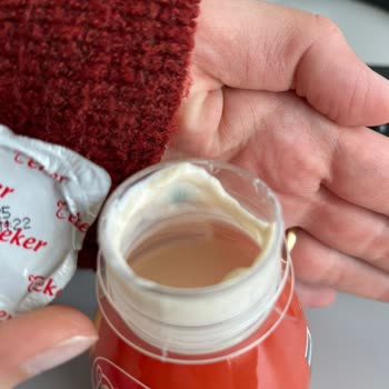 Son Kullanma Tarihi Geçmemiş Eker Probiyotik Kefirde Küf Şoku