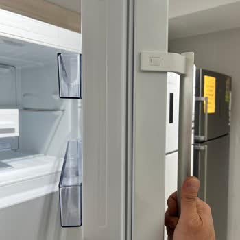 Profilo Buzdolabında Kapak Ve Lastik Sorunu, Servis Yardımcı Olmuyor