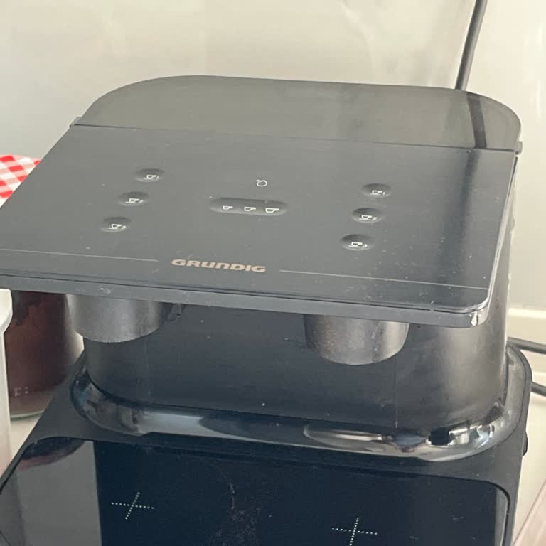 Grundig Kahve Makinesi Kahveyi Soğuk Sunuyor, Hiç Memnun Değilim!