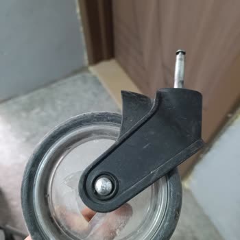 B**** Arabası Arızası İçin Firmaya Ulaşamıyorum