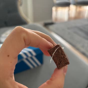 Ülker Sağlıklı Atıştırmalıktan Plastik Parça Çıkması