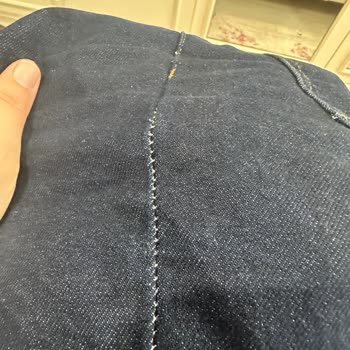 Aldığım Jean Pantolonun Dikişleri Hemen Açıldı Firma İlgisiz Ve Kalitesiz Ürün Sattı