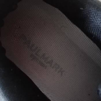 Paul Mark Yeni Aldığım Spor Ayakkabı Kısa Sürede Yırtıldı