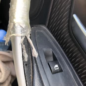 BMW 320d Kapı Kollarının Erimesi Ve Ücretsiz Değişim Talebi