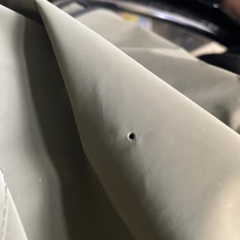 Sigara Kalitesindeki Düşüş Giysilerimi Zarar Verdi