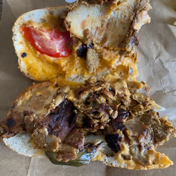 Usta Dönerci Dürümde Ne Olduğu Belirsiz Yanık Parçalar Ve Ulaşılamayan Müşteri Hizmeti