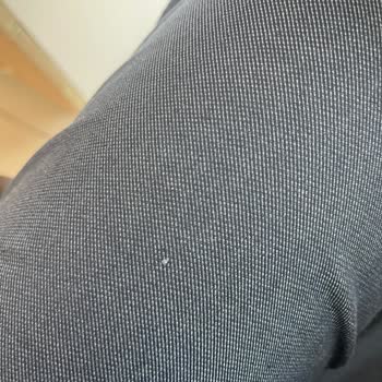 Aldığım Pantolonda İlk Giyimde İplik Çıkması Ve Değişim Talebim