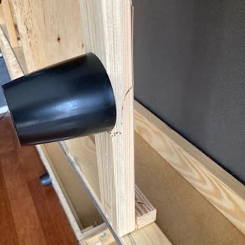 IKEA'dan Aldığım Koltuk Kırıldı, Sorunum Çözülmüyor!