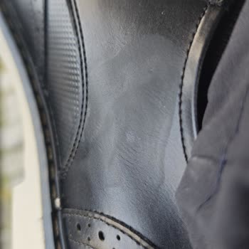 Satın Aldığım Ayakkabılarda Kusur Var, FLO Mağazası Çözüm Sunmuyor