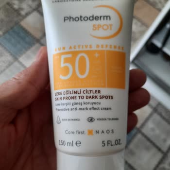 Bioderma Güneş Koruyucu Krem Yüzde Çökelek Gibi Kalıyor