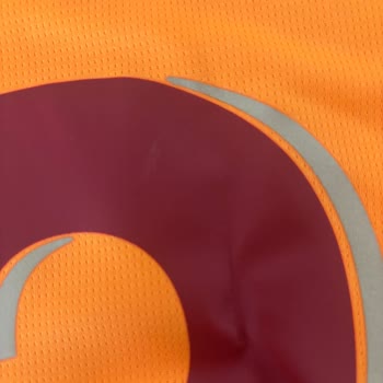 GS Store Online'dan Aldığım Kişiselleştirilmiş Formalar Eksik Ve Kusurlu Teslim Edildi