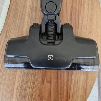 Electrolux Well Q7 Süpürge Başlıklarında Erken Arıza Ve Garanti Sorunu