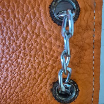 Paslı Ve Lekeli Ürün Gönderimi Sonrası Değişim Sürecinde Mağduriyet