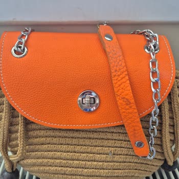 Paslı Ve Lekeli Ürün Gönderimi Sonrası Değişim Sürecinde Mağduriyet