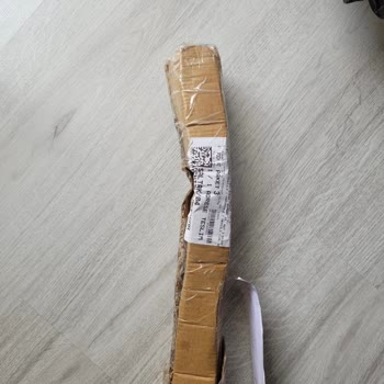 Sürat Kargo Ürünümü Kırdı, Ücret İadesi Talep Ediyorum