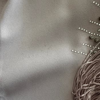 Fistanbul Siparişimde Pas Lekesi Ve İletişim Sorunu Yaşadım