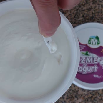 Migros Süzme Yoğurtta Yabancı Cisim Ve Hijyen Endişesi