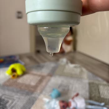 Damlatmayan Biberon Su Sızdırmaya Başladı, Bebeğim Su İçemiyor