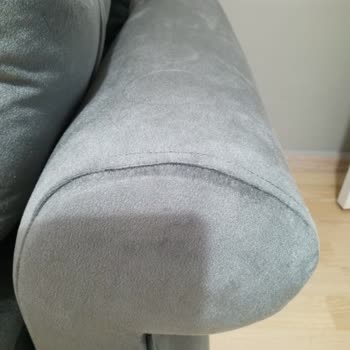 Koltuk Döşeme Sonrası Yırtık Ve Dikiş Hatalarına Çözüm Bulunmadı